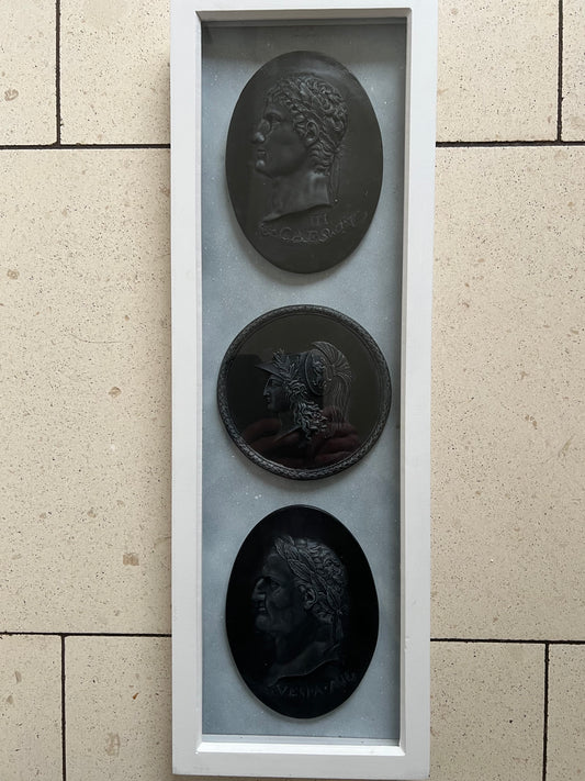 Gravures historiques de l'empereur et d'Athéna