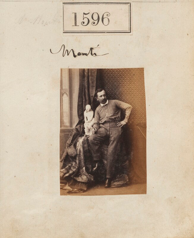 Dame voilée originale finement finie