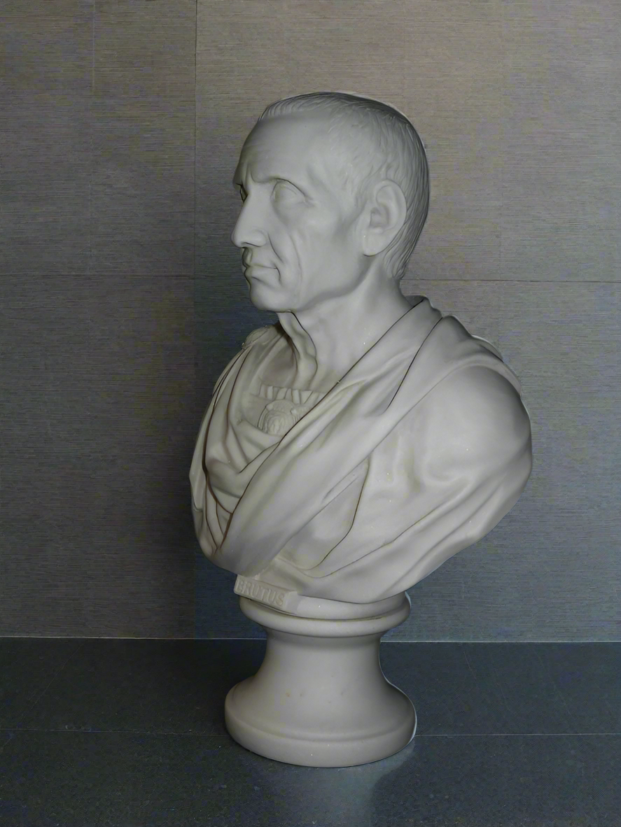 Brutus (Medium)