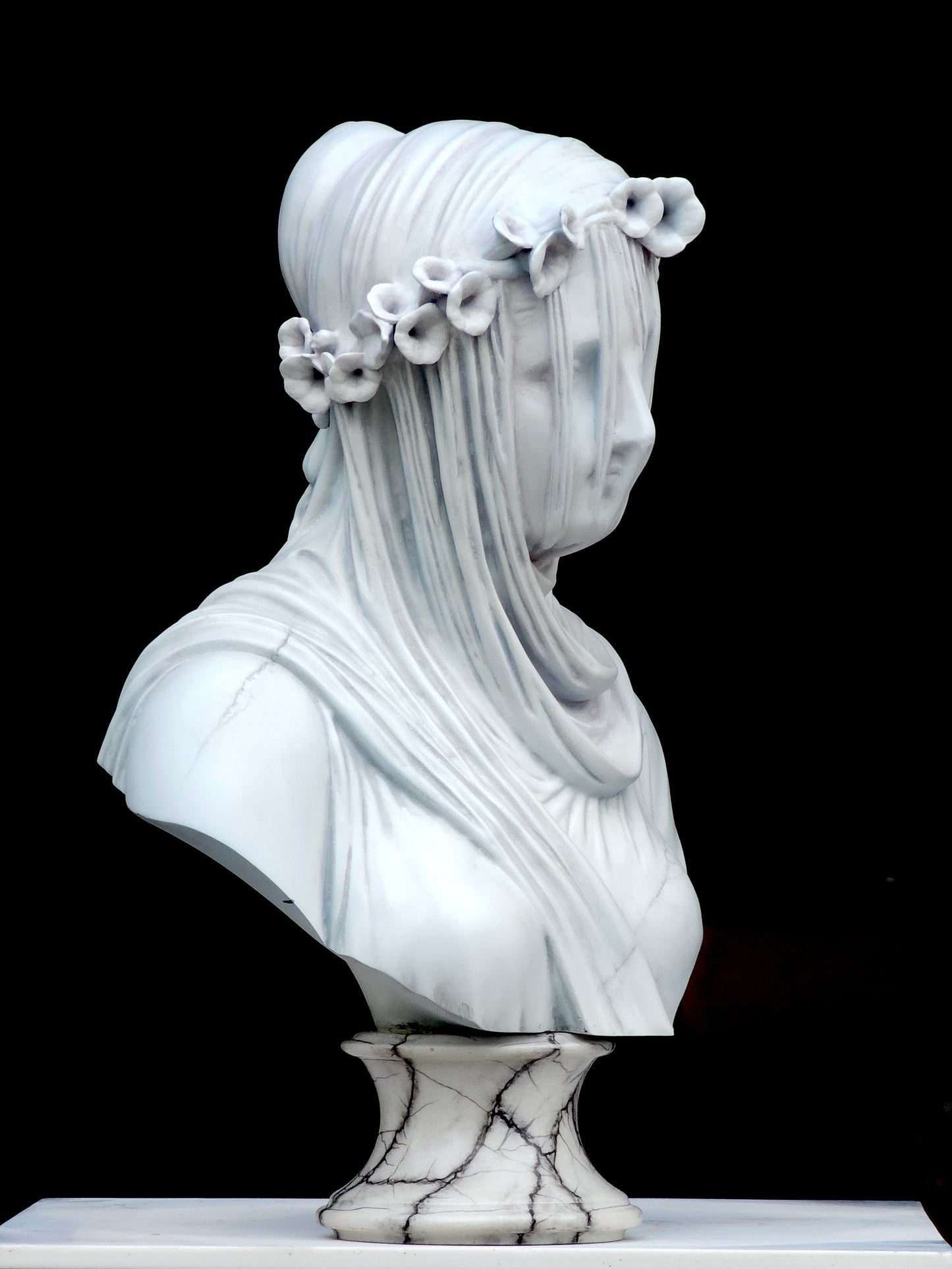 Original Veiled Lady Finely Finished