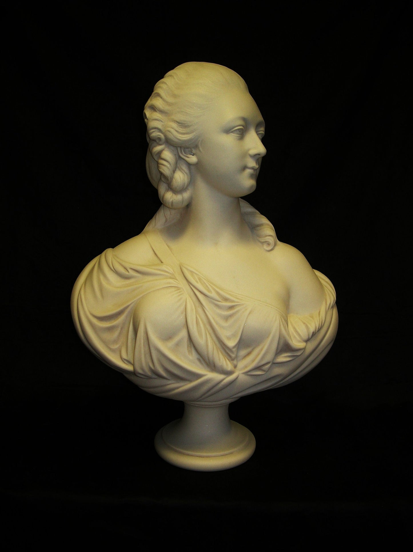 Madame Dubarry Bust
