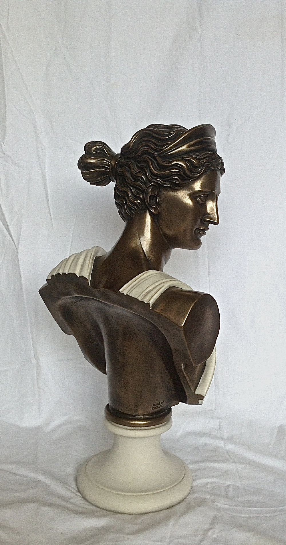 Diana Chasseresse Bronze und Marmor