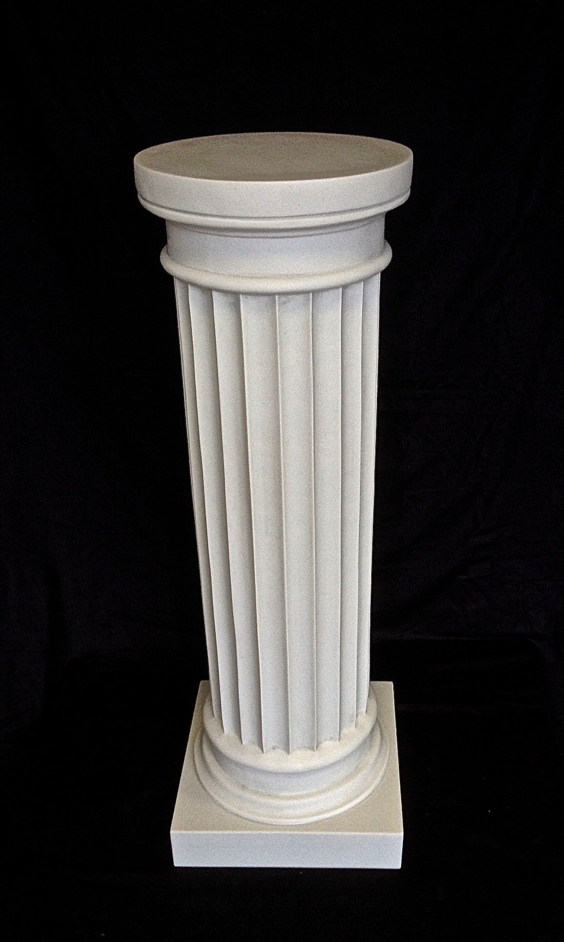 Fluted Column Wht