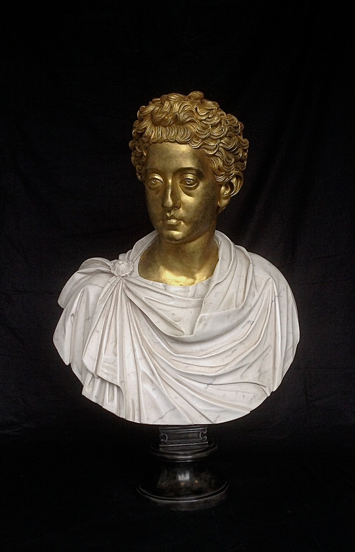 Commodus Bust With Gilt head