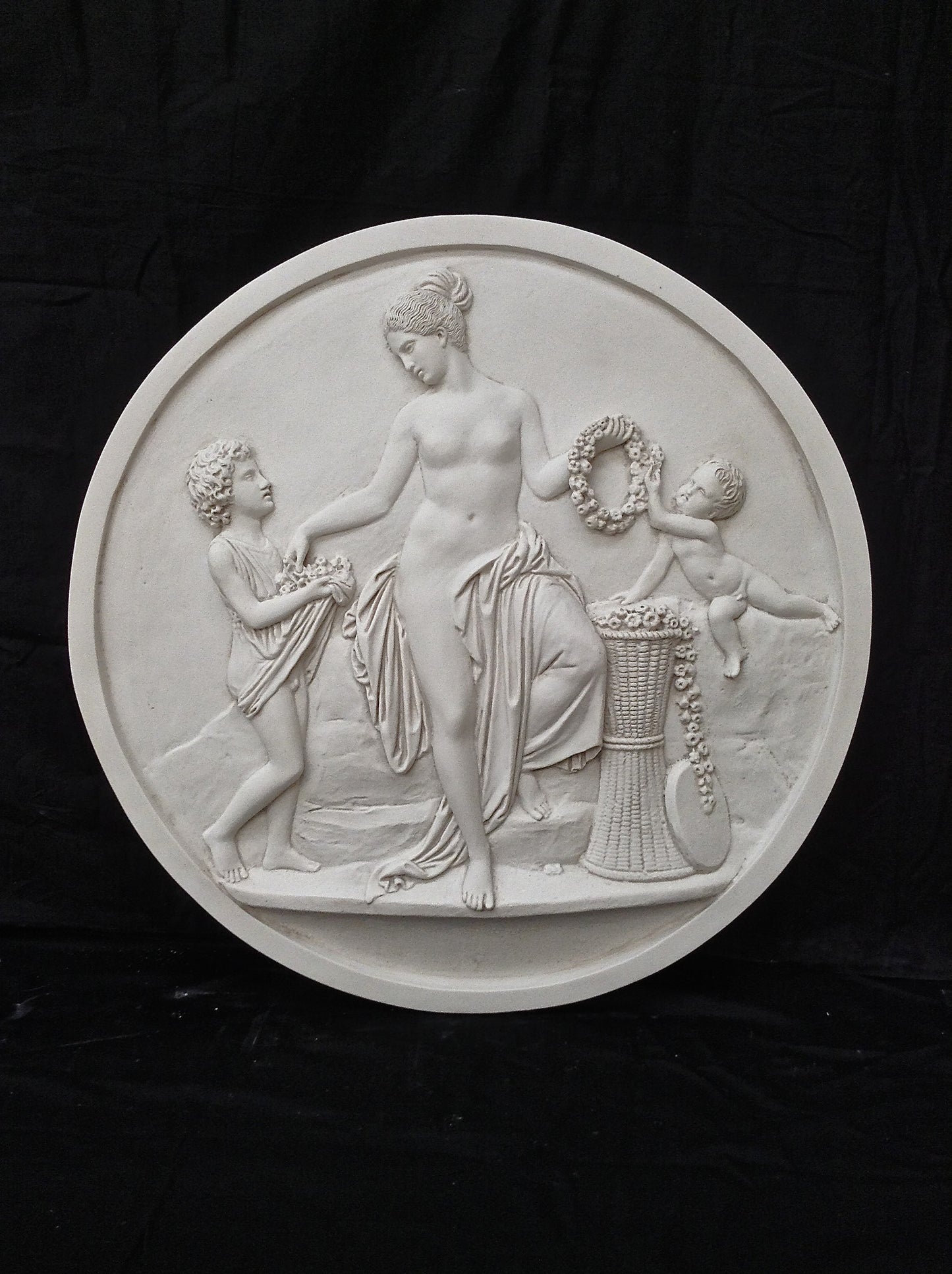 Spring Grand Tour Roundel