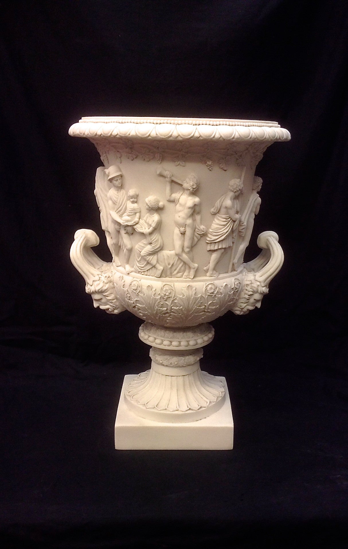 Medici Vase Large