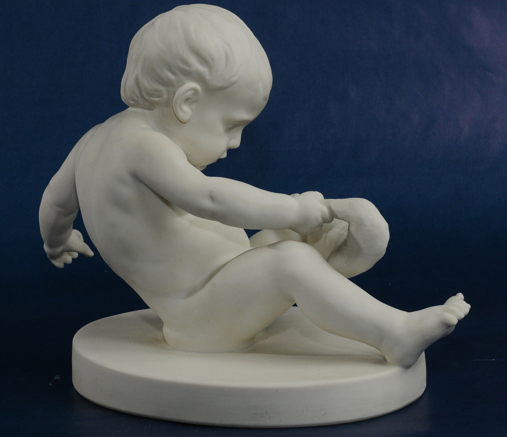Baby Boy tirant sur la scène des chaussettes