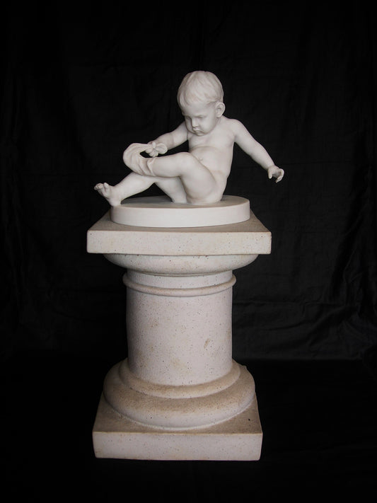 Small round square top column