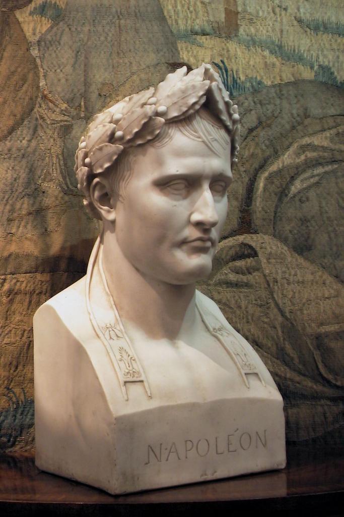 Napoleon als Caesar-Büste