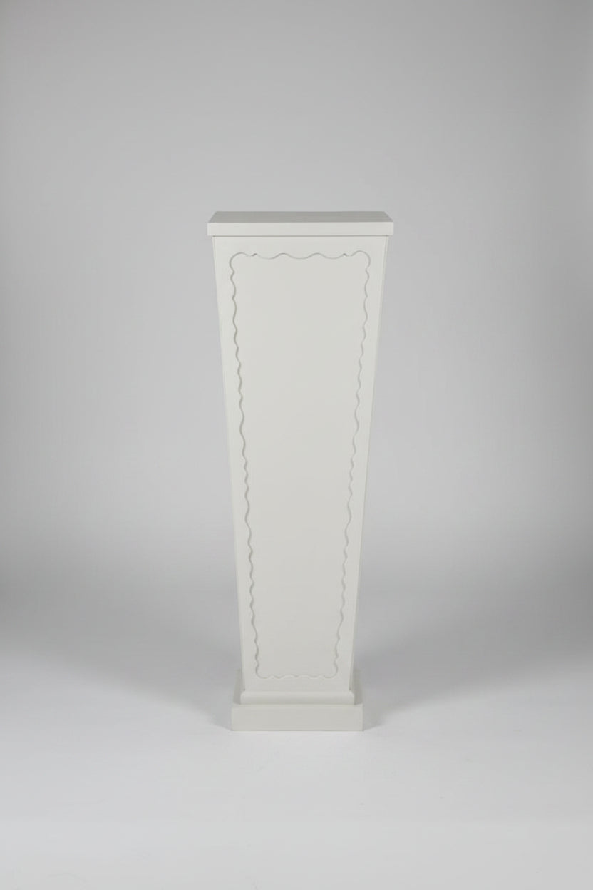 V' Column with Decorative Edging