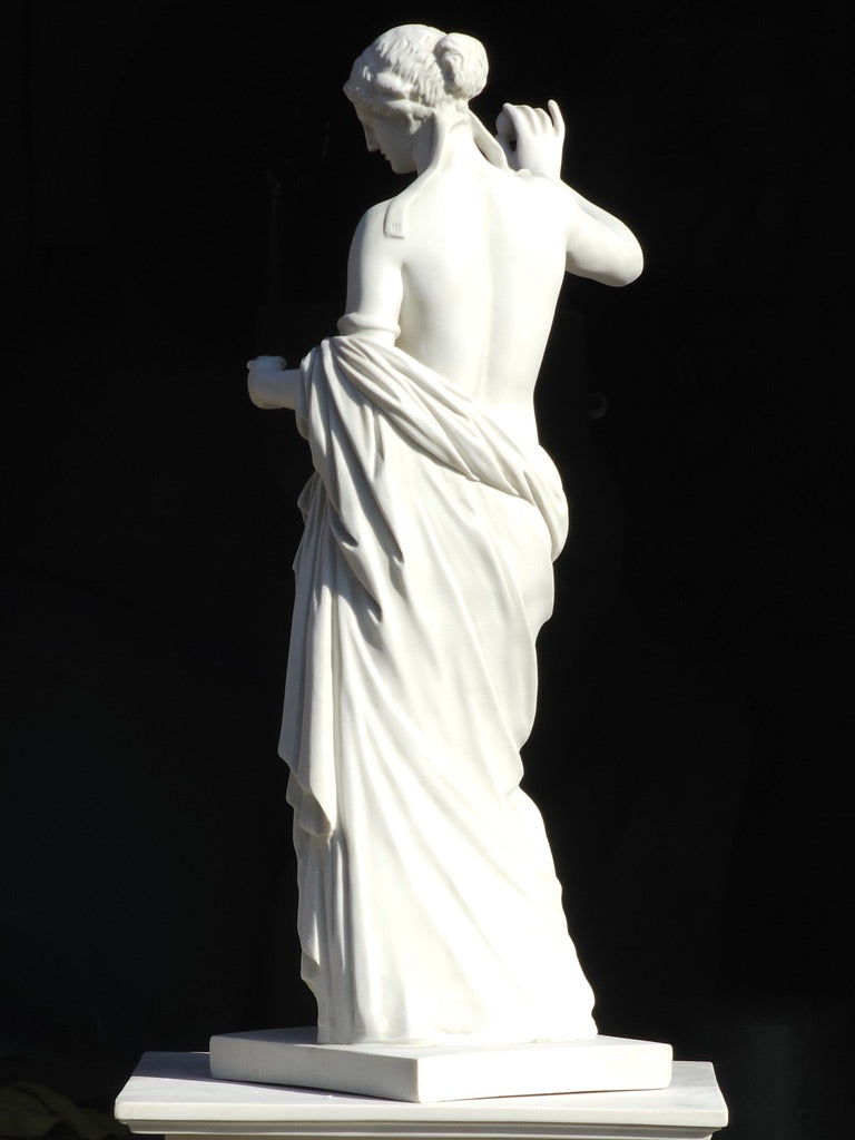 Venus And The Apple Statue