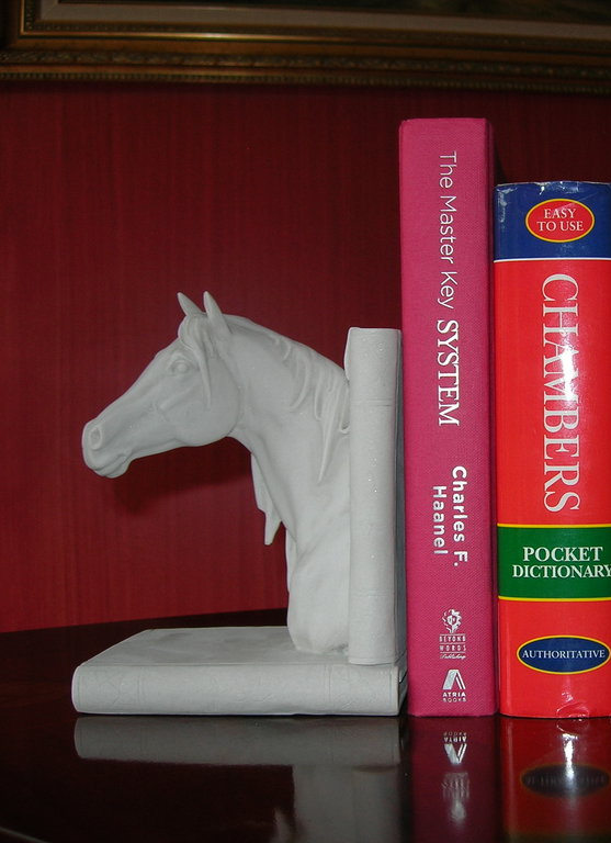 Serre-livres pour chevaux