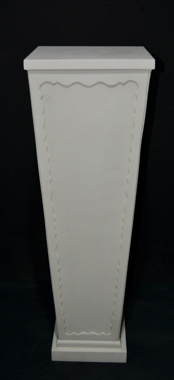 V' Column with Decorative Edging