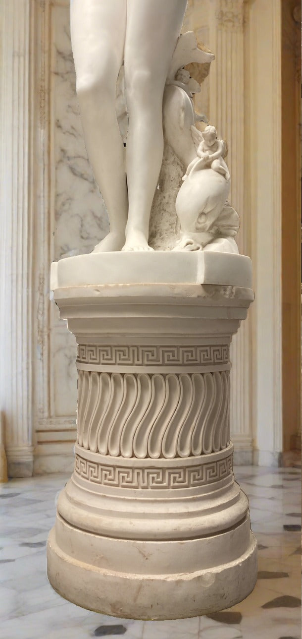 Strigolifi Pedestal With Greek Key