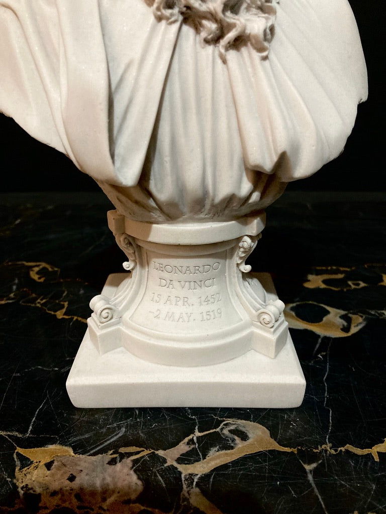 Leonardo Da Vinci Bust