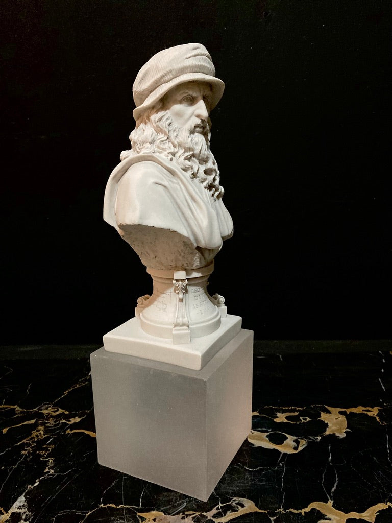 Leonardo Da Vinci Bust