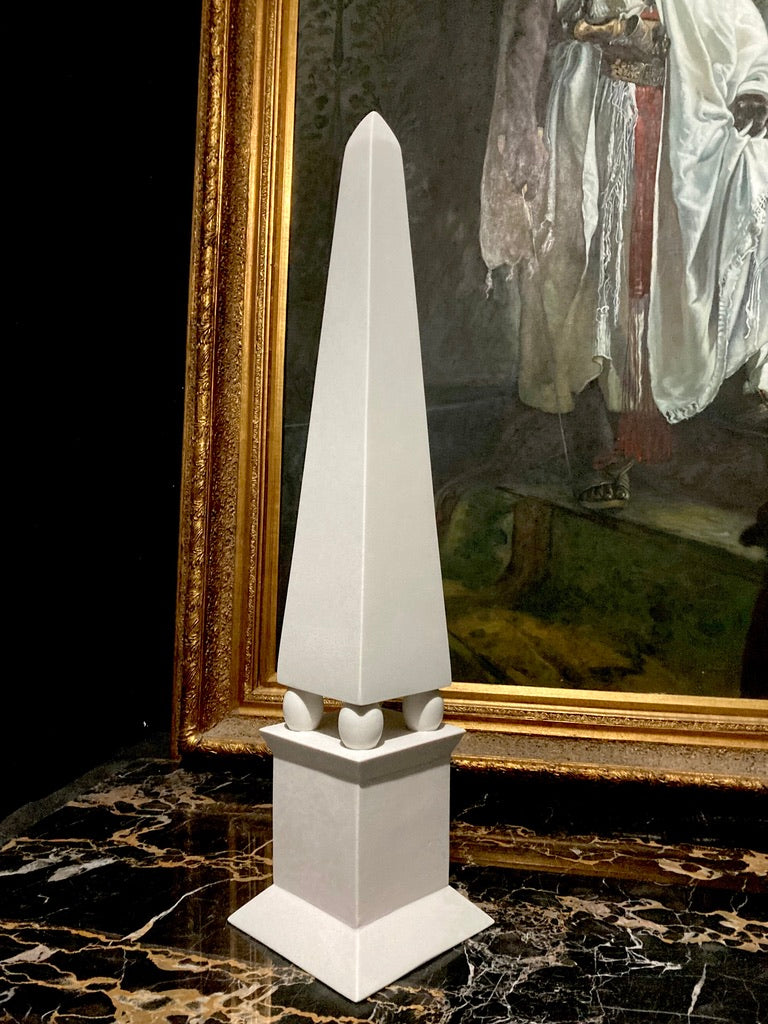Obelisk On Four Balls