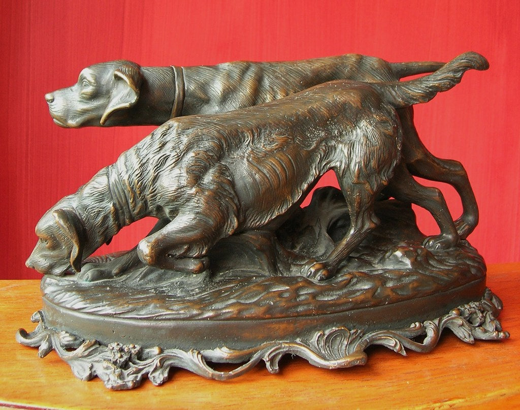 Chiens de chasse par paire