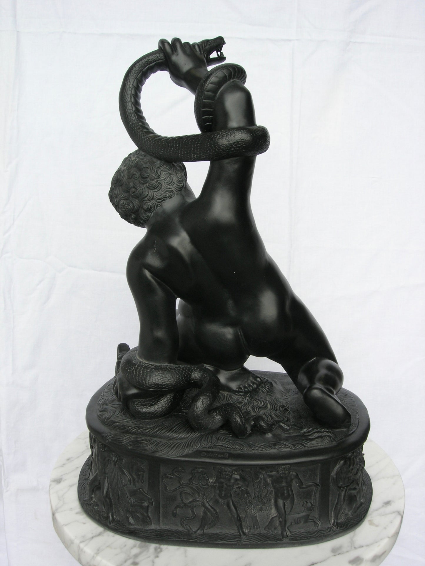 The Young Hercules, Basalt Black
