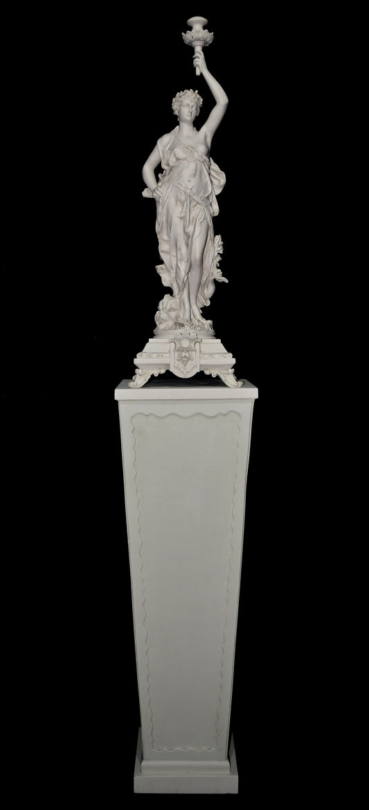 Classical lady With Candle Mount